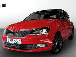 Röd Begagnad 2017 Skoda Fabia Style Halvkombi | 99 900 kr (Marknadspris)