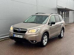 Ljusbrun Begagnad 2014 Subaru Forester SUV | 139 900 kr (Marknadspris)