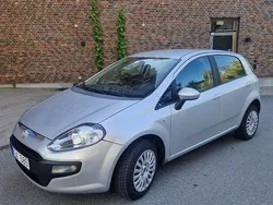 Silver Begagnad 2010 Fiat Punto Evo Halvkombi | 35 000 kr