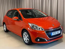 Orange Begagnad 2018 Peugeot 208 Halvkombi | 94 900 kr (Marknadspris)