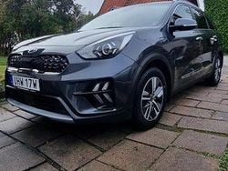 Grå Begagnad 2020 Kia Niro Advance SUV | 220 000 kr (Marknadspris)