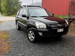 Svart Begagnad 2005 Kia Sportage 4 SUV | 27 000 kr (Bra pris)