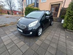 Svart Begagnad 2010 Kia Venga Comfort Halvkombi | 39 900 kr