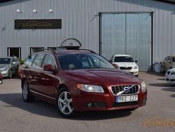 Röd Begagnad 2012 Volvo V70 Momentum Kombi | 99 900 kr (Marknadspris)