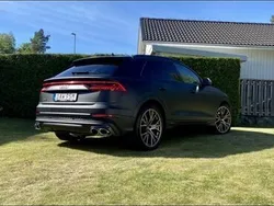 Svart Begagnad 2020 Audi SQ8 SUV | 995 000 kr (Bra pris)