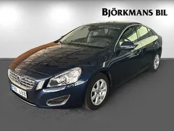 Blå Begagnad 2011 Volvo S60 Momentum Sedan | 114 800 kr (Marknadspris)