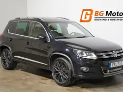 Svart Begagnad 2015 VW Tiguan R-line SUV | 139 900 kr (Marknadspris)