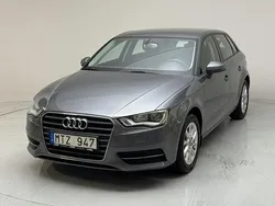 Grå Begagnad 2013 Audi A3 Attraction | 96 000 kr