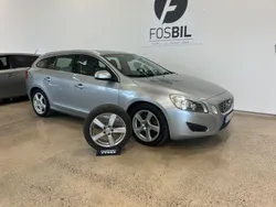 Silver Begagnad 2012 Volvo V60 Summum Kombi | 129 900 kr (Marknadspris)