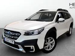 Vit (white) Begagnad 2021 Subaru Outback SUV | 319 900 kr (Bra pris)