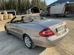 Silver Begagnad 2005 Mercedes CLK320 Elegance Cab | 119 000 kr