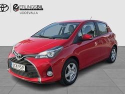 Röd Begagnad 2014 Toyota Yaris Active Halvkombi | 109 900 kr (Marknadspris)