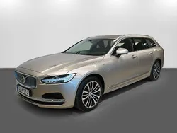 Ljusgrå (grå) Begagnad 2023 Volvo V90 Kombi | 439 900 kr (Lite dyr)