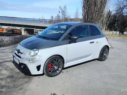 Grå Begagnad 2017 Abarth 595 Competizione Halvkombi | 199 000 kr (Marknadspris)