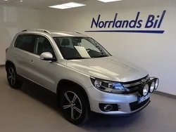 Grå (reflexsilver metallic) Begagnad 2012 VW Tiguan Sportline SUV | 119 000 kr (Marknadspris)