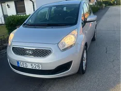 Silver Begagnad 2010 Kia Venga Halvkombi | 33 900 kr (Bra pris)