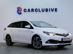 Vit Begagnad 2016 Toyota Auris Touring Sports Kombi | 169 900 kr (Marknadspris)