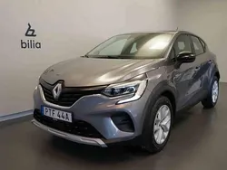 Grå Begagnad 2023 Renault Captur SUV | 179 500 kr (Marknadspris)