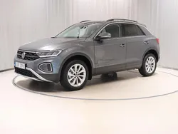 Grå Begagnad 2025 VW T-Roc Edition SUV | 319 900 kr (Dyr)