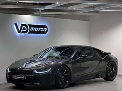 Grå Begagnad 2016 BMW i8 Comfort Edition Sportkupé | 599 700 kr