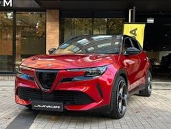 Ny 2025 Alfa Romeo Junior Veloce SUV | 469 900 kr (Superpris)