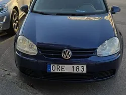 Blå Begagnad 2008 VW Golf VI Trendline Halvkombi | 24 000 kr (Marknadspris)