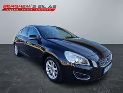 Svart Begagnad 2012 Volvo S60 Momentum Sedan | 89 900 kr (Marknadspris)