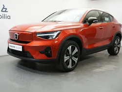 Röd Begagnad 2023 Volvo EC40 Plus SUV | 359 900 kr (Bra pris)