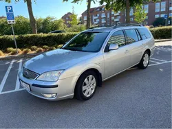Silver Begagnad 2006 Ford Mondeo Kombi | 25 000 kr (Dyr)