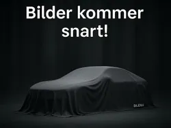 Silver Begagnad 2022 Toyota Camry Hybrid Executive Sedan | 379 900 kr (Dyr)