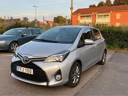 Silver Begagnad 2017 Toyota Yaris Active Halvkombi | 121 000 kr (Bra pris)