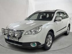 Vit Begagnad 2010 Subaru Outback | 69 000 kr (Dyr)