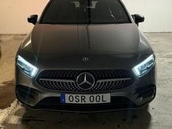 Bergs grå metalic Begagnad 2023 Mercedes A200 Halvkombi | 330 000 kr