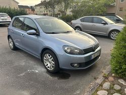 Blå Begagnad 2012 VW Golf VII Halvkombi | 49 000 kr (Marknadspris)