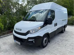Vit Begagnad 2018 Iveco Daily Van | 157 000 kr