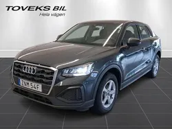 Manhattangrå metallic Begagnad 2025 Audi Q2 Proline SUV | 299 900 kr (Lite dyr)