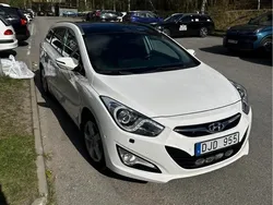 Vit Begagnad 2013 Hyundai i40 Kombi | 75 000 kr (Marknadspris)