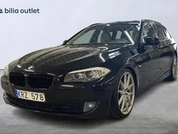 Svart Begagnad 2011 BMW 520 Kombi | 94 900 kr (Marknadspris)