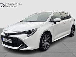 Vit Begagnad 2022 Toyota Corolla Style Kombi | 264 900 kr (Marknadspris)