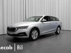 Grå (brilliant silver metallic) Begagnad 2022 Skoda Octavia Kombi | 204 500 kr (Bra pris)
