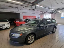 Grå Begagnad 2008 Volvo V70 Kinetic Kombi | 39 900 kr (Marknadspris)