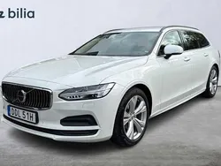 Vit Begagnad 2023 Volvo V90 Core Kombi | 379 000 kr (Bra pris)