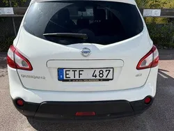 Vit Begagnad 2011 Nissan Qashqai +2 SUV | 42 000 kr (Bra pris)