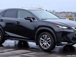 Svart Begagnad 2016 Lexus NX300h SUV | 239 500 kr (Marknadspris)
