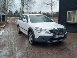 Begagnad 2013 Skoda Octavia Scout Kombi | 62 500 kr (Marknadspris)