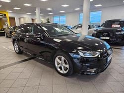 Svart Begagnad 2020 Audi A4 S-Line Kombi | 299 900 kr (Bra pris)