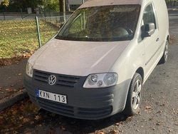 Vit Begagnad 2010 VW Caddy Minibuss | 28 000 kr (Superpris)