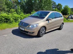 Brun Begagnad 2006 Mercedes B200 Minibuss | 30 000 kr (Bra pris)