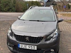 Grå Begagnad 2017 Peugeot 2008 SUV | 85 000 kr (Marknadspris)