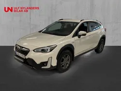 Vit (cristal white pearl) Begagnad 2022 Subaru XV SUV | 399 000 kr